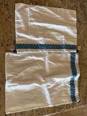 Tory Burch White Drawstring Dust Bags with Blue Logo Trim (Set of 2)